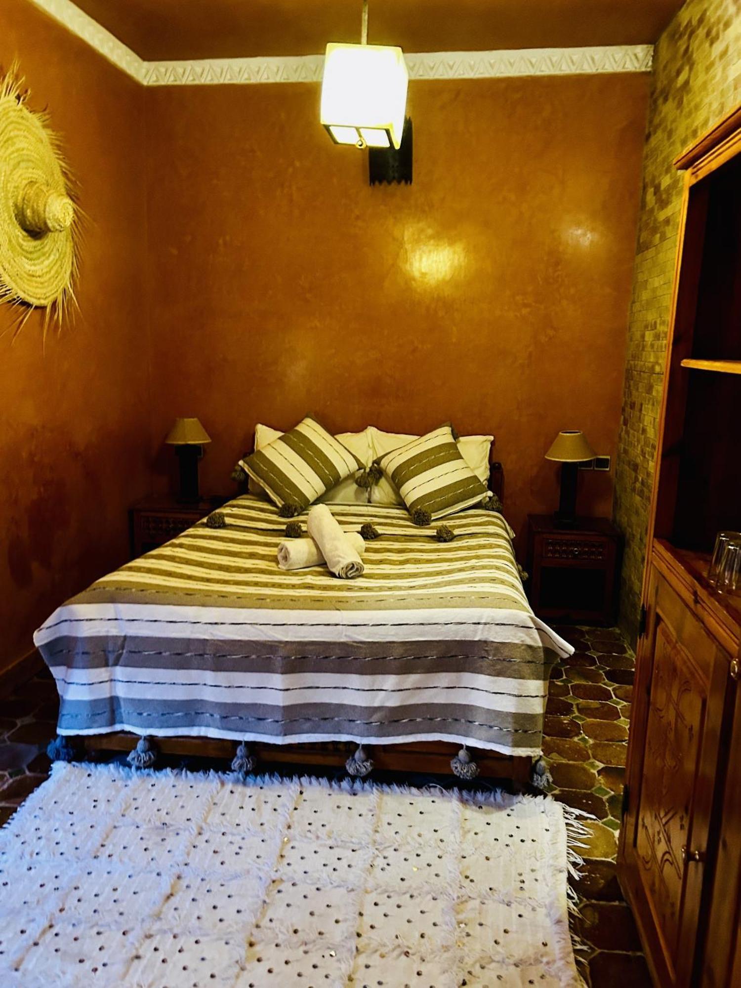 Kasbah Isfoula And Spa Ait Benhaddou Rum bild