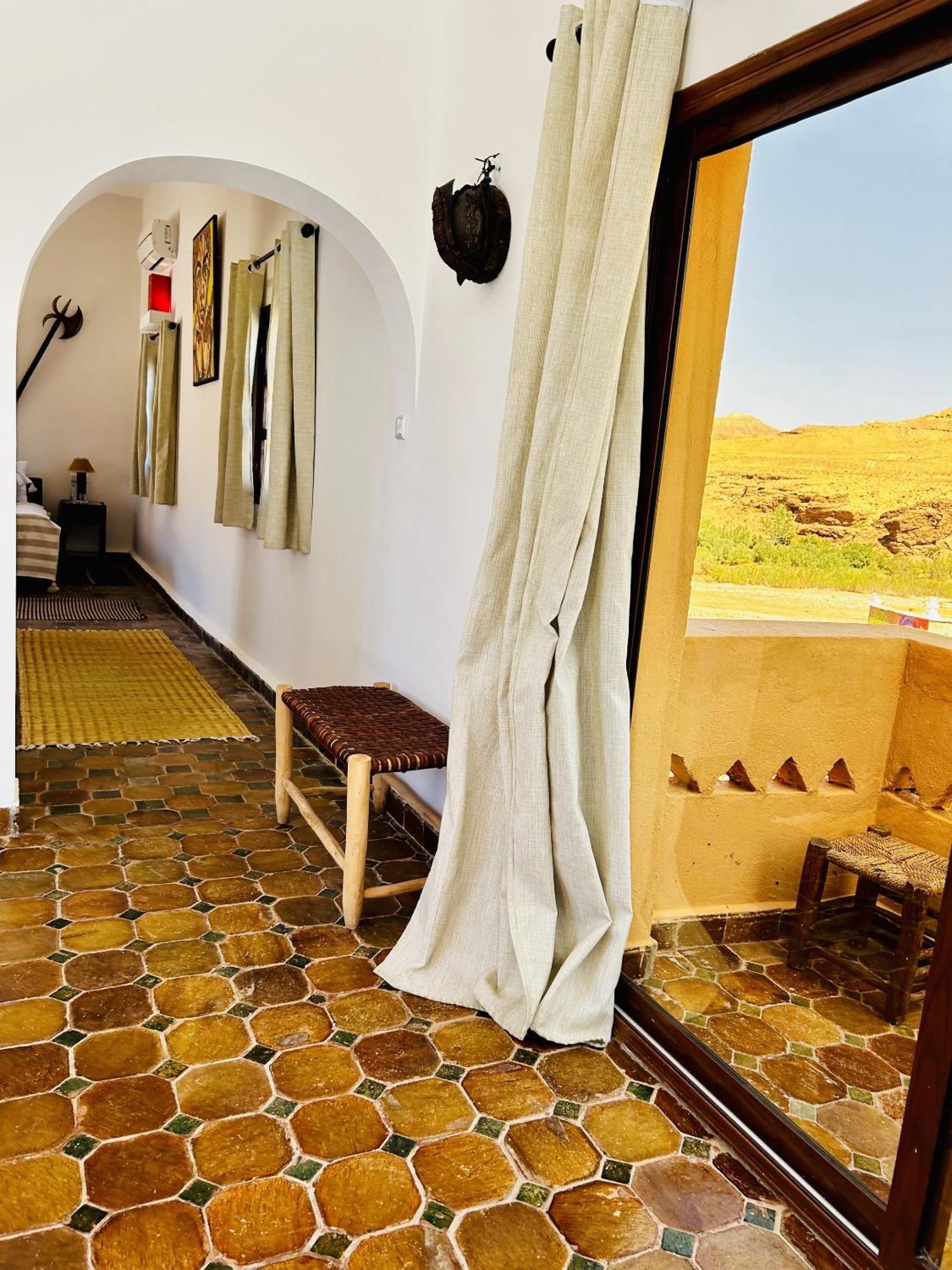 Kasbah Isfoula And Spa Ait Benhaddou Rum bild